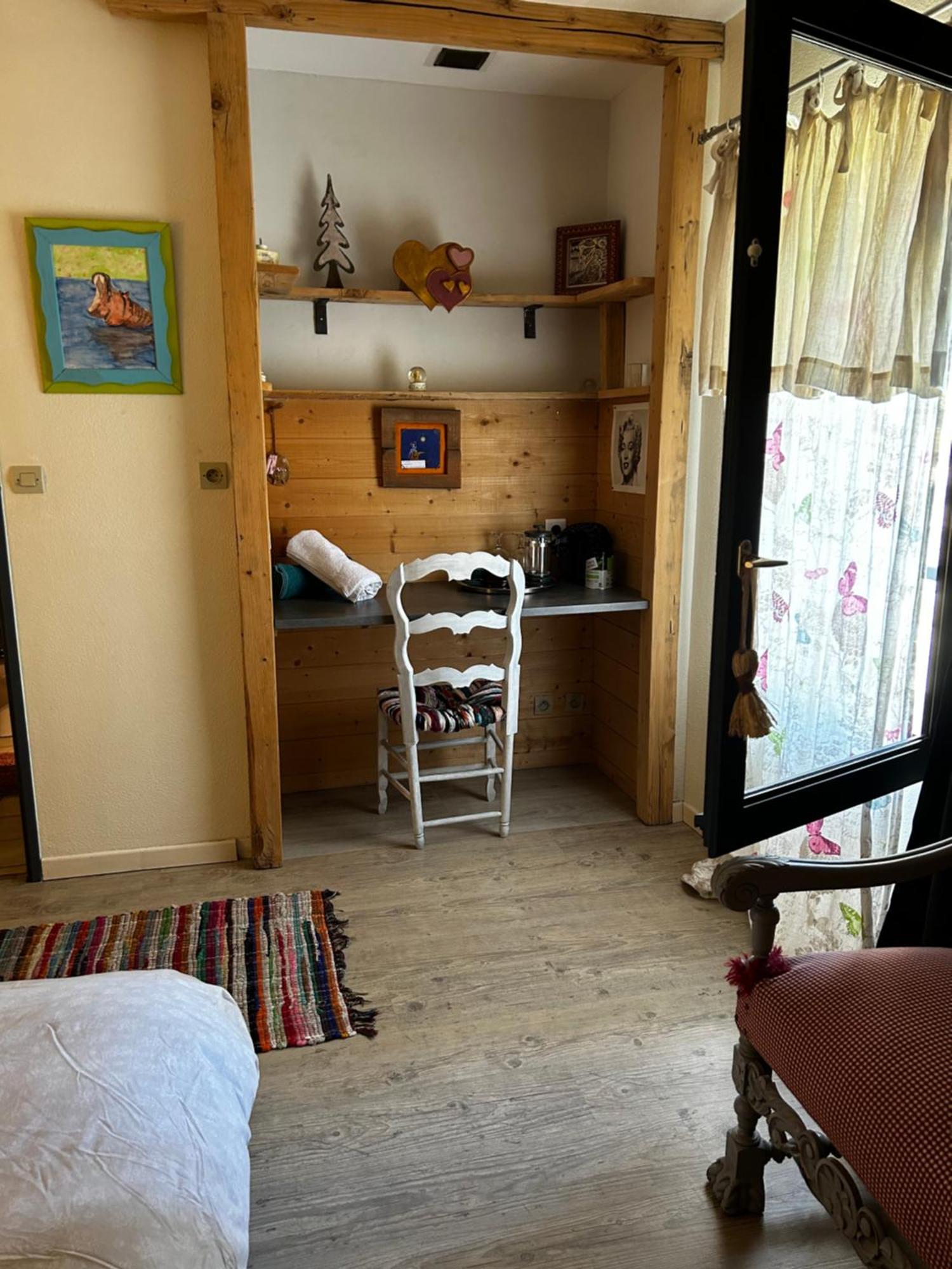 Le Gast, Vaumeilh Exterior foto